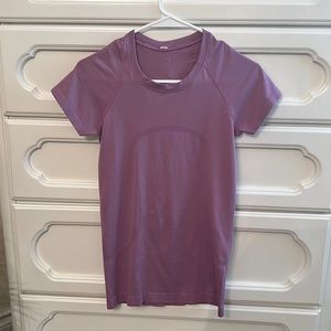 lululemon wisteria purple swiftly tech size 4